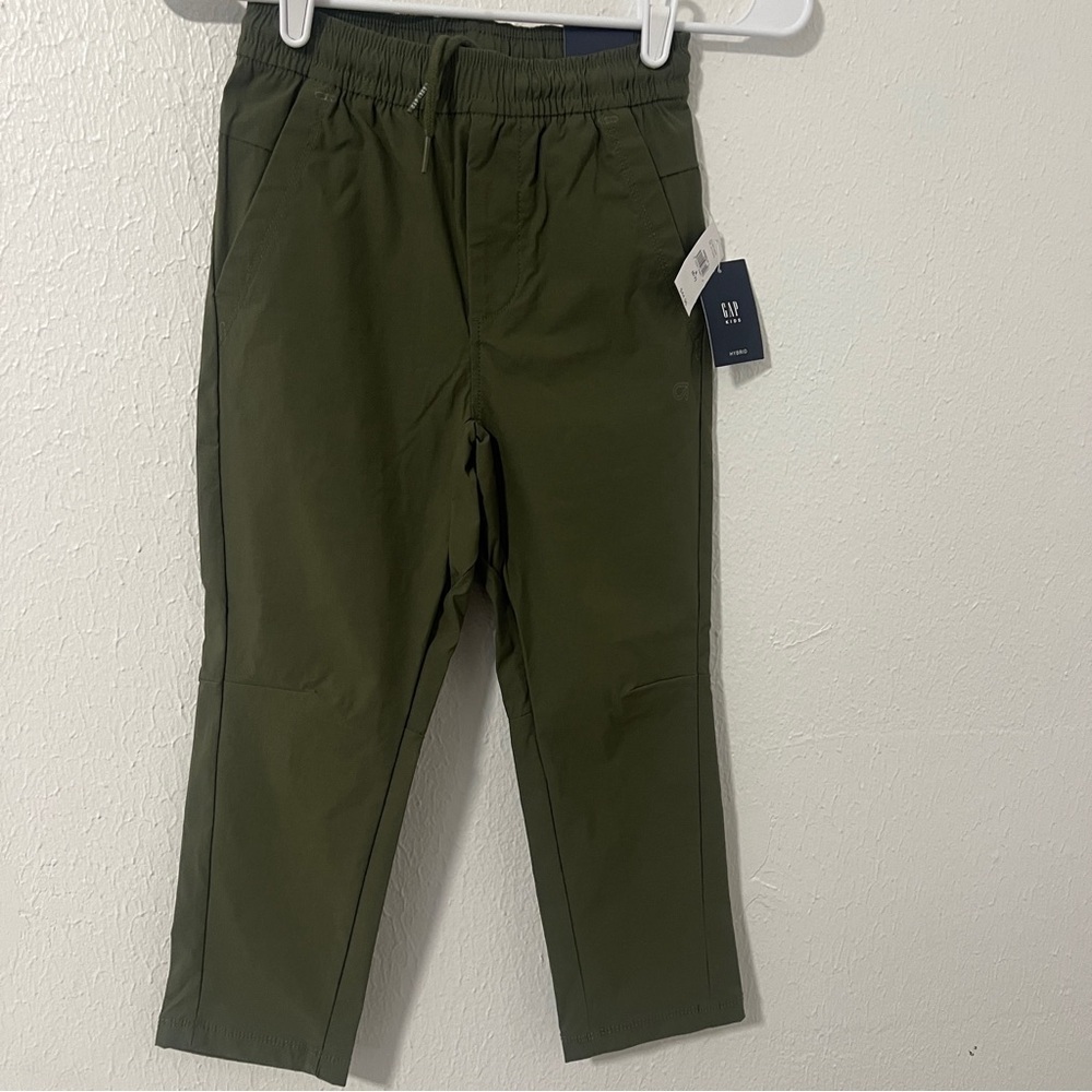 Gap Kids Boys Small (6-7) Hybrid Taper Pants Moisture Wicking NWT Quick Dry
